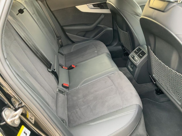 Audi A4 40 TFSI Avant S-Line S-Tronic