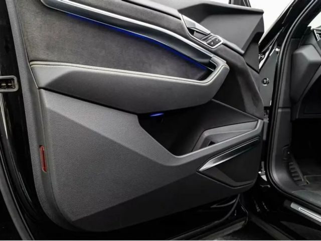 Audi e-tron 55 S-Line