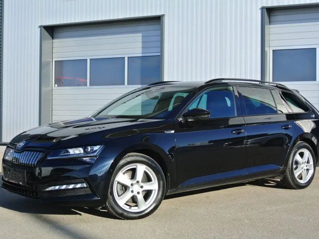 Skoda Superb Sportline iV