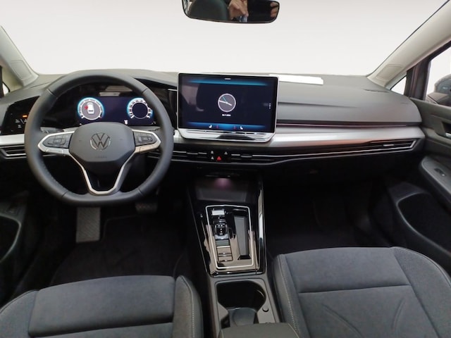 Volkswagen Golf 1.5 eTSI DSG Variant