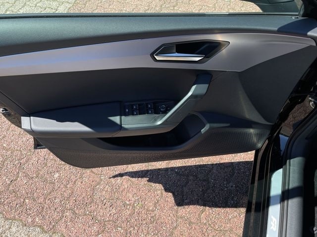 Seat Leon 2.0 TDI DSG FR-lijn Sportstourer