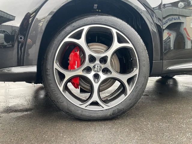 Alfa Romeo Tonale Hybrid Veloce