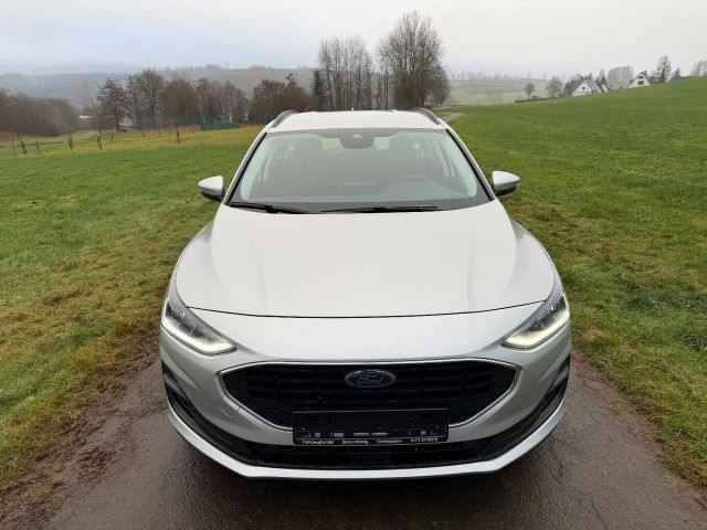 Ford Focus Cool & Connect Wagon