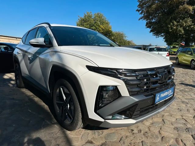 Hyundai Tucson 1.6 2WD Hybrid T-GDi