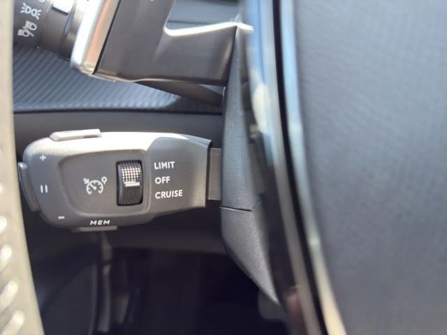 Peugeot 208 Allure Pack Hybrid