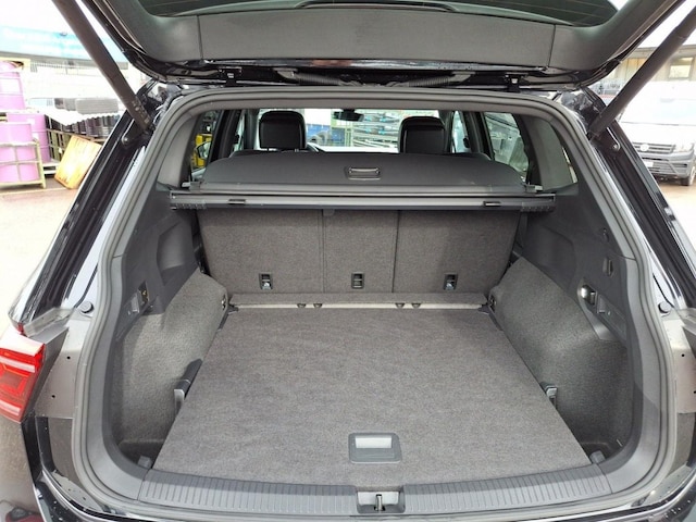 Volkswagen Tiguan 4Motion Allspace DSG R-Line