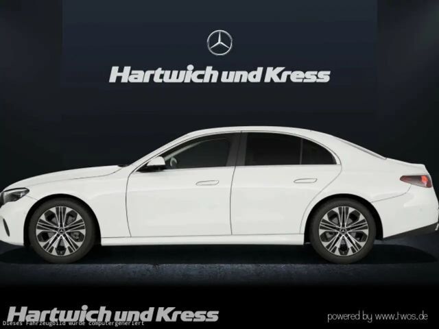 Mercedes-Benz E 200 AVANTGARDE Sedan