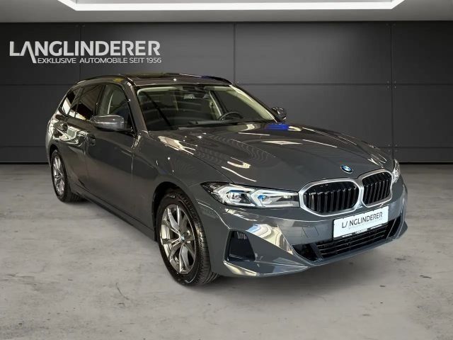 BMW 320 320i Touring