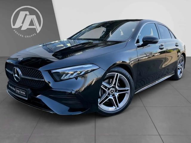 Mercedes-Benz A 200 AMG Line