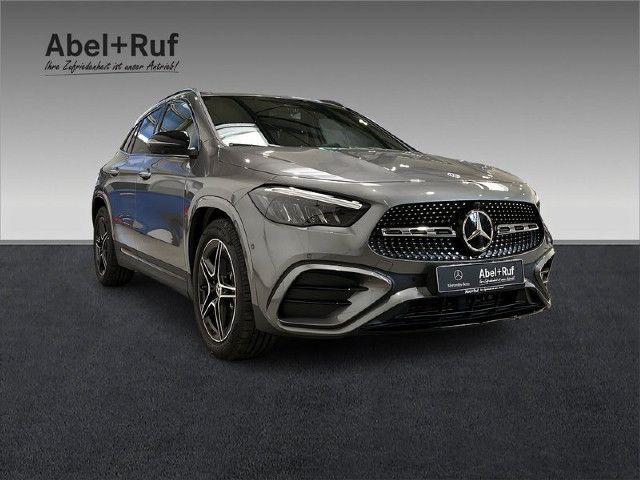 Mercedes-Benz GLA 200 AMG Line
