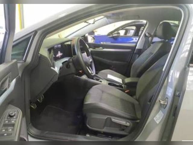 Volkswagen Golf 1.5 TSI Golf VIII Plus Variant