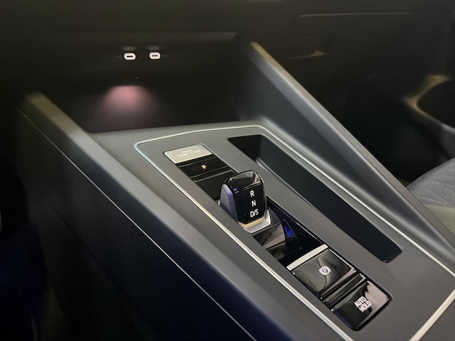 Volkswagen Golf 1.5 eTSI DSG Life