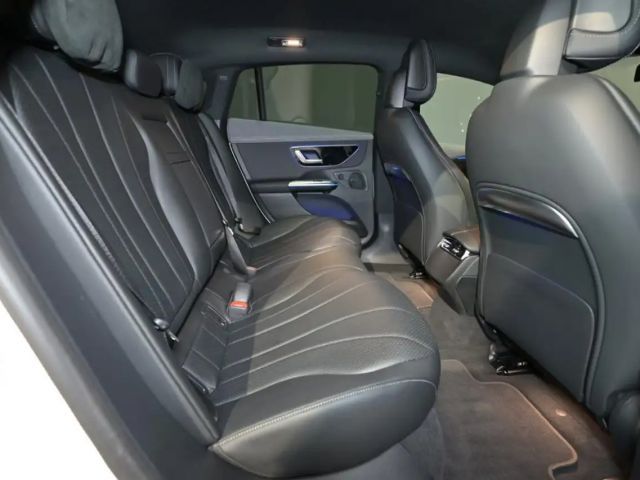 Mercedes-Benz EQE 300 AMG Line Sedan