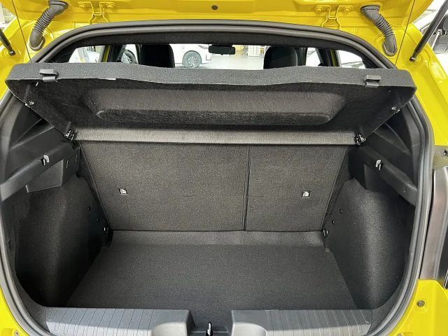 Fiat Grande Panda Hybrid mHEV 110 6-Gang eDCT Icon