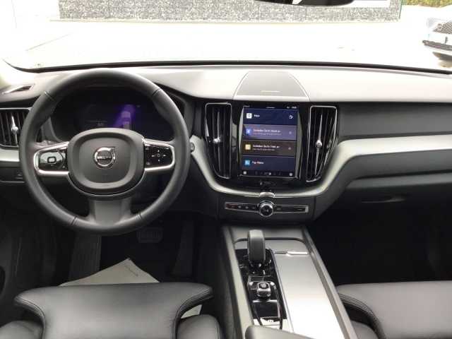 Volvo XC60 Dark Plus