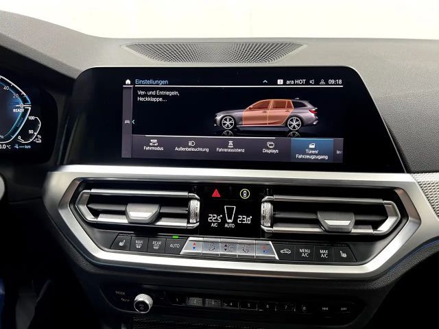 BMW 330 330e Touring xDrive