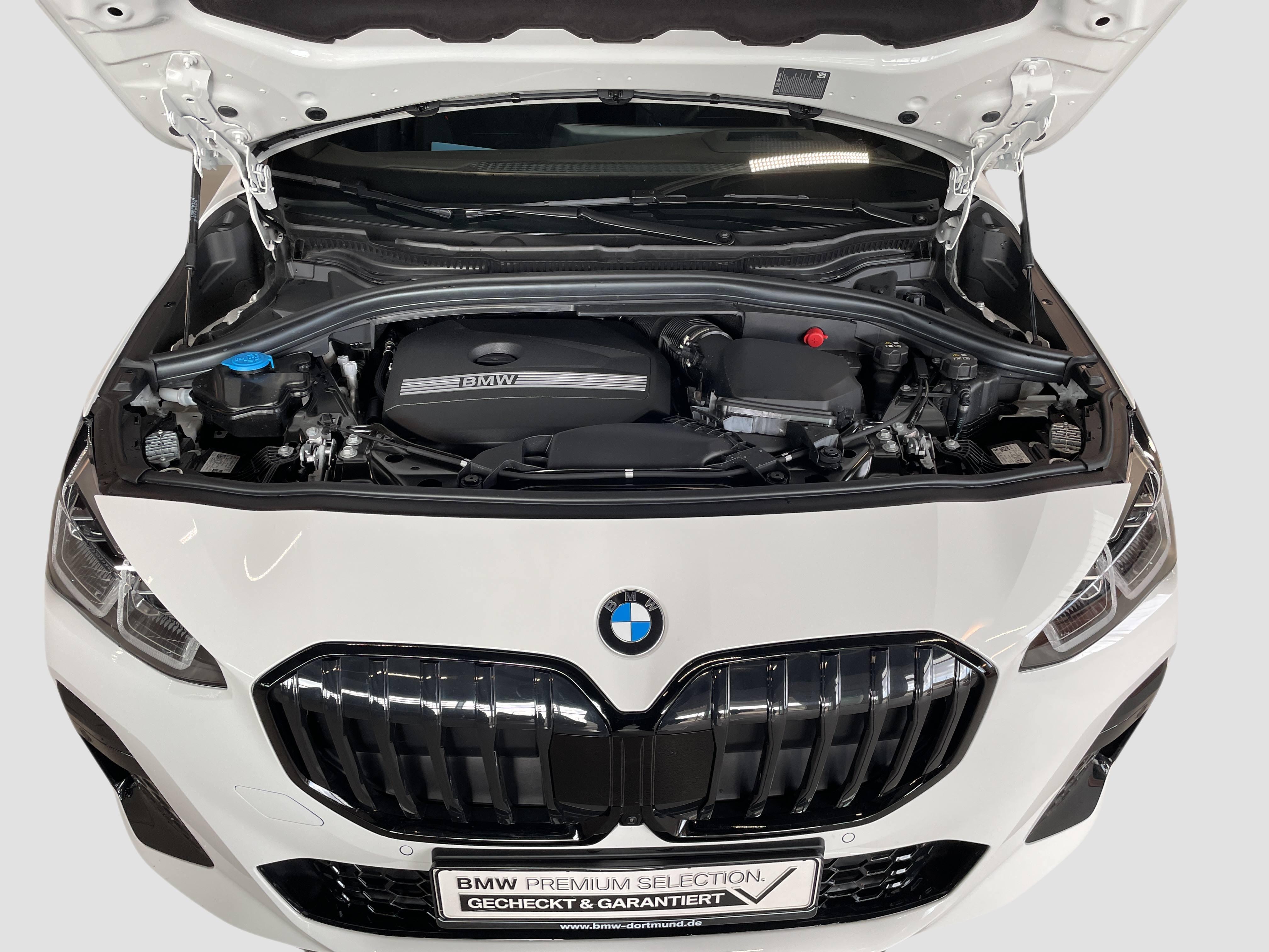 BMW 220 220i Active Tourer