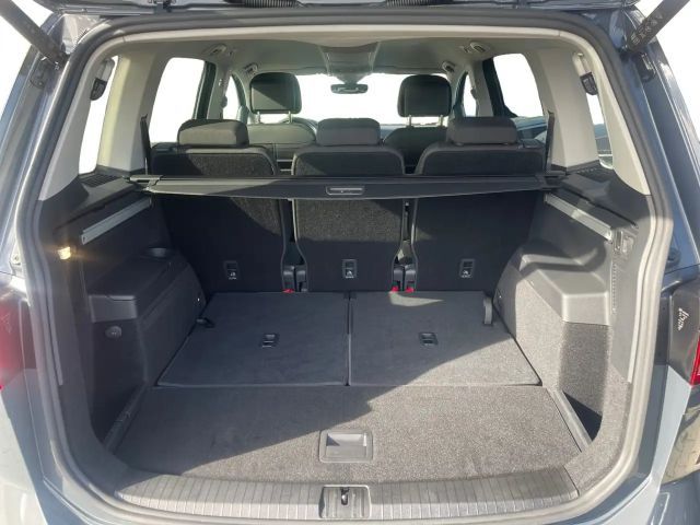 Volkswagen Touran DSG Highline