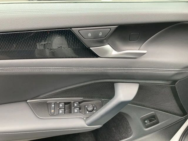 Volkswagen Tayron Life eHybrid