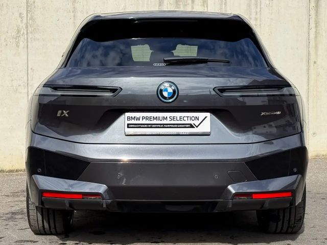 BMW iX xDrive40