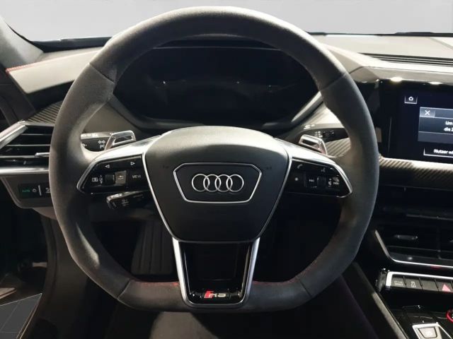 Audi RS e-tron GT LASER CARBON ASS.PKT.+