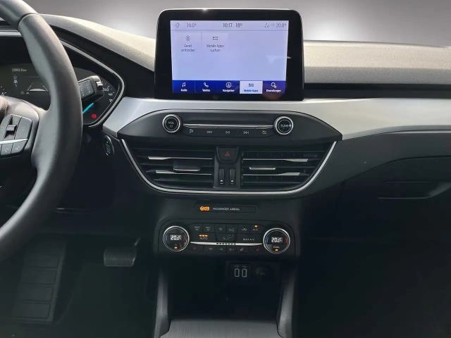 Ford Focus Cool & Connect