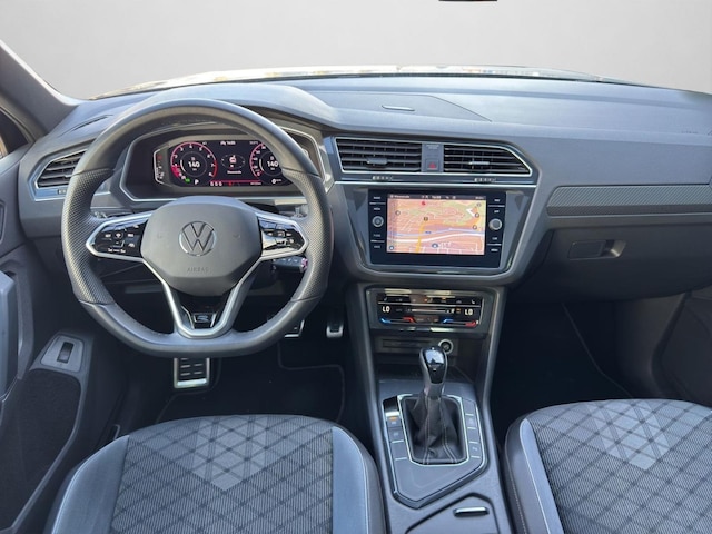 Volkswagen Tiguan 1.5 TSI DSG IQ.Drive R-Line