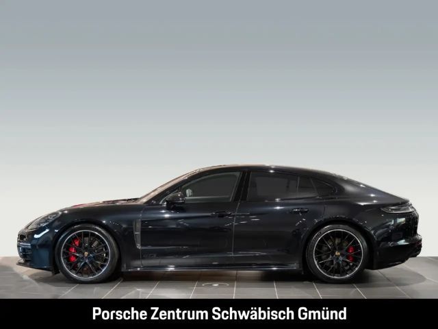 Porsche Panamera GTS