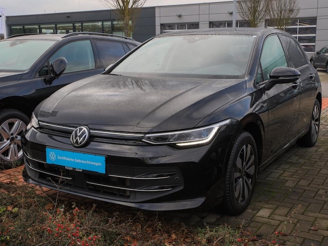 Volkswagen Golf 1.5 eTSI DSG