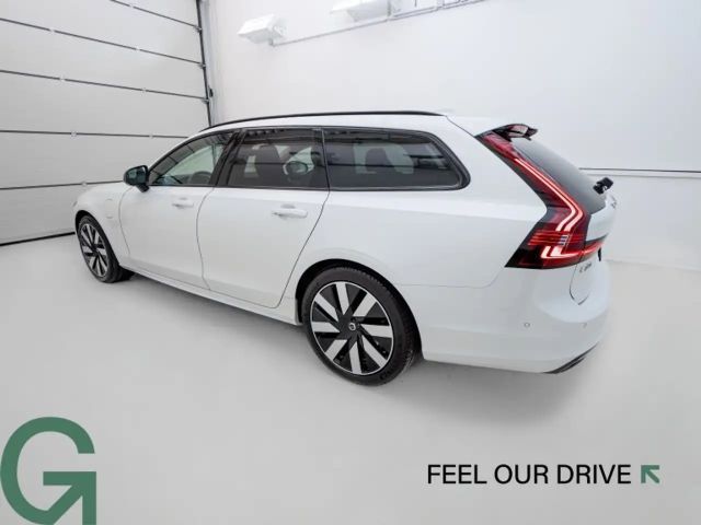 Volvo V90 AWD Plus T6