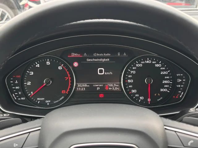 Audi A4 40 TFSI Avant Quattro