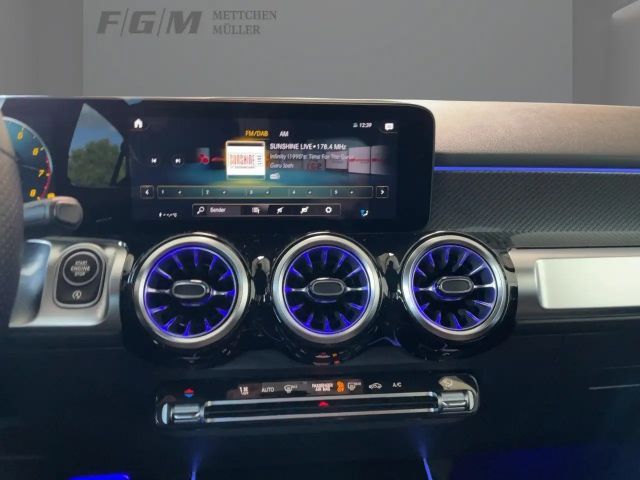 Mercedes-Benz GLB 200 AMG Line