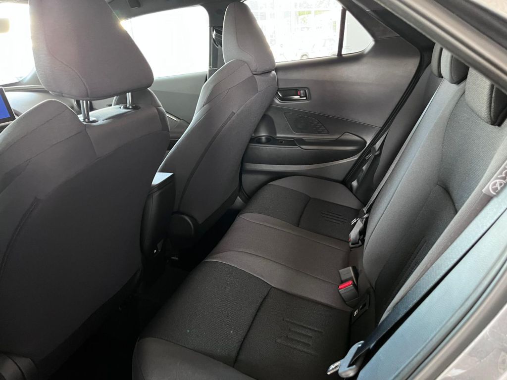 Toyota C-HR 5-deurs Team D