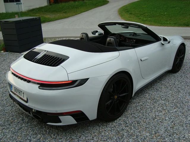 Porsche 911 Cabriolet Carrera