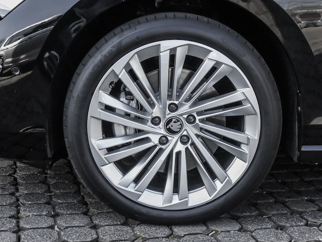 Skoda Superb 2.0 TDI 4x4 Combi Selection