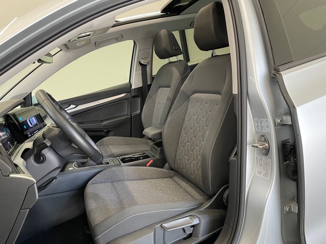 Volkswagen Golf 1.0 TSI Golf VIII Move Variant