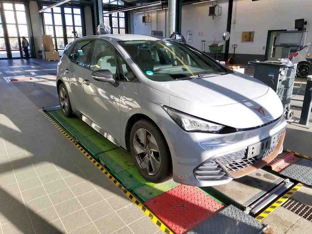 Cupra Born 62 kWh*Navi*LED*ACC*RüKa*SHZ*