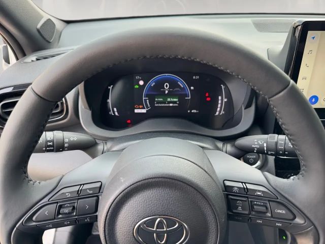 Toyota Yaris Cross 4x2