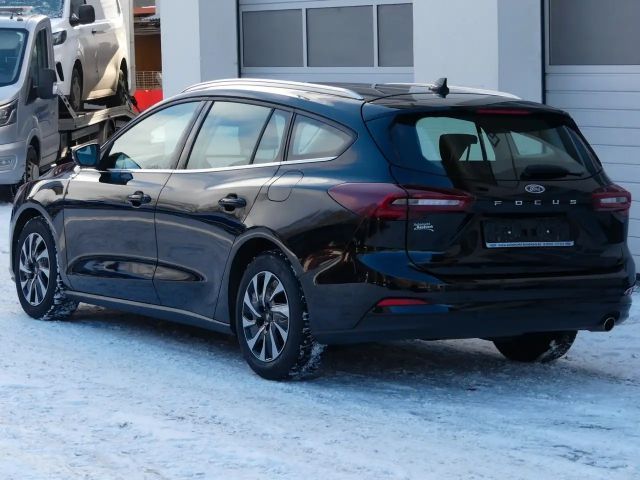 Ford Focus Titanium Wagon