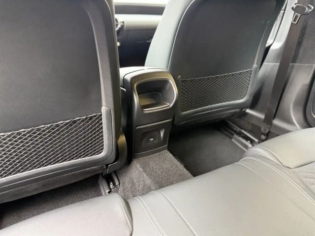 Mercedes-Benz A 180 A 180 d