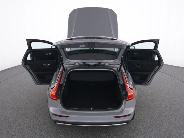 Volvo V60 Cross Country AWD Plus