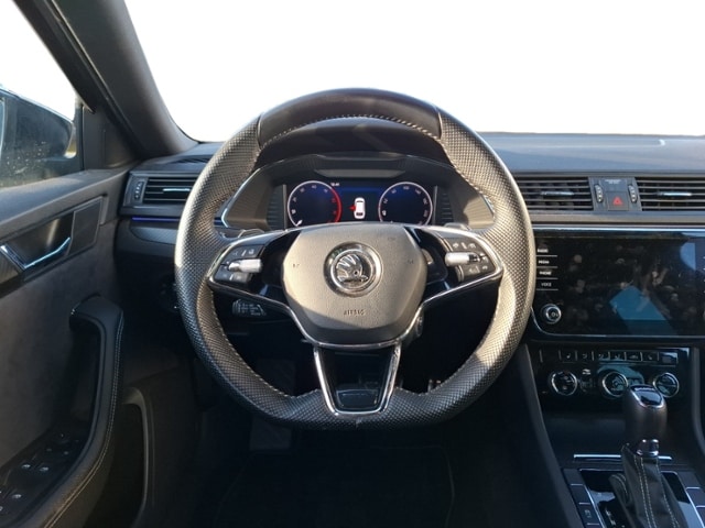 Skoda Superb 2.0 TDI Combi