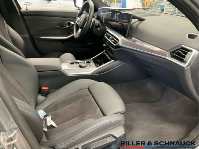 BMW 330 330i M-Sport Touring