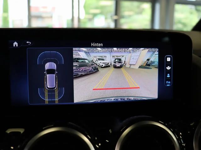 Mercedes-Benz GLA 180 Progressive