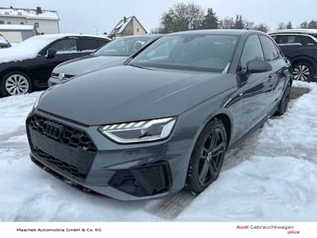 Audi A4 45 TFSI Quattro S-Tronic Sedan