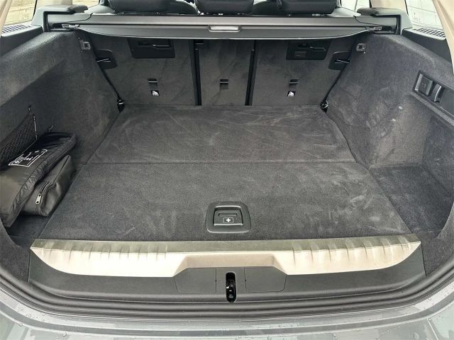 BMW 330 330e xDrive