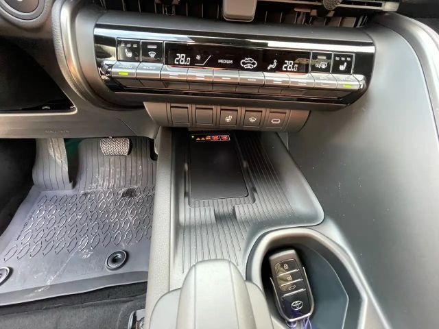 Toyota C-HR Active Hybride Plug-in