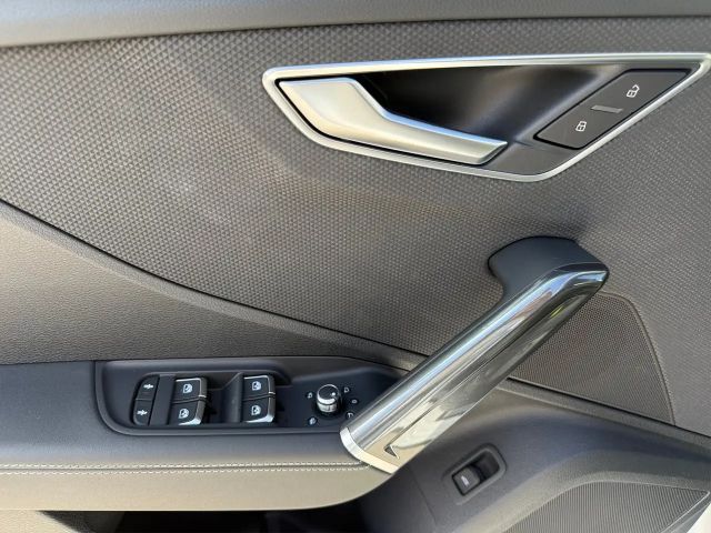 Audi Q2 35 TFSI S-Line