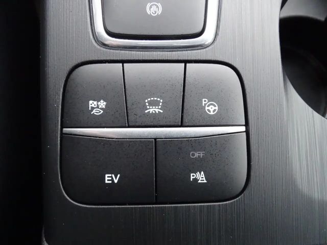 Ford Kuga Plug in Hybrid ST Line X