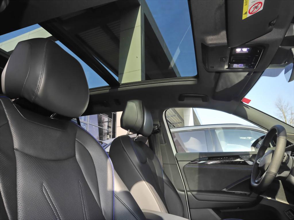 Volkswagen Tayron R-Line eHybrid